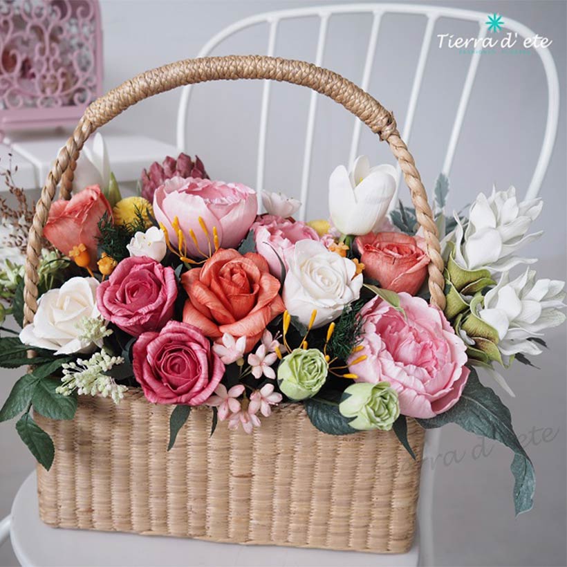 Artificial Flower Rose Silk Bouquet Wedding Decoration