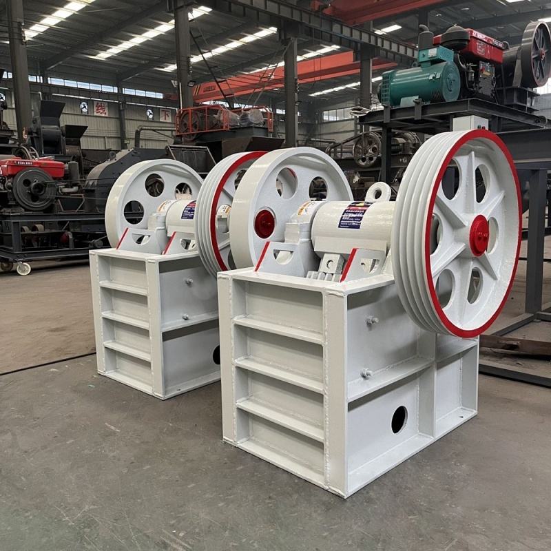 Factory Price Mining Machinery Rock Crusher Machine Portable Mini Small Jaw Crusher