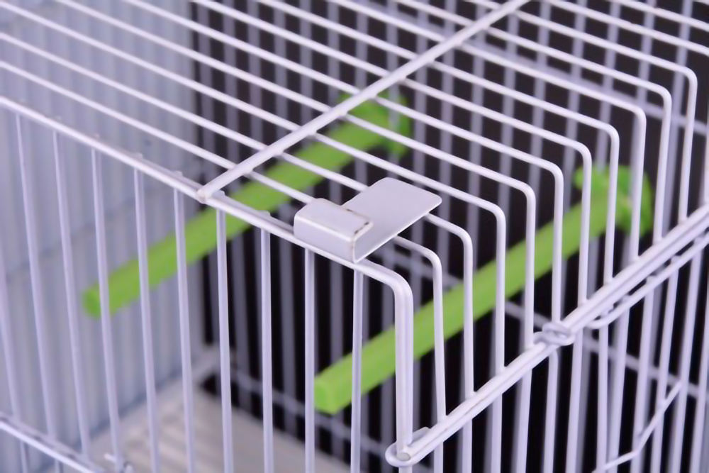 Manufacturer Wholesale Fashion Design Budgerigar Canary Bird Cage Simple Portable Small Canary Bird Cage for Sale